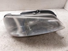 Feu avant (phare) Peugeot P4