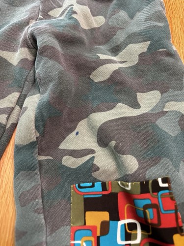 Mini Boden Upcycled Joggers Pants Green Camouflage Elastic Drawstring Size 6Y - Picture 6 of 11