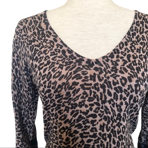 MAURICES Lightweight Animal Print Faux Leather Trim Sweater Size Medium - Picture 2 of 6
