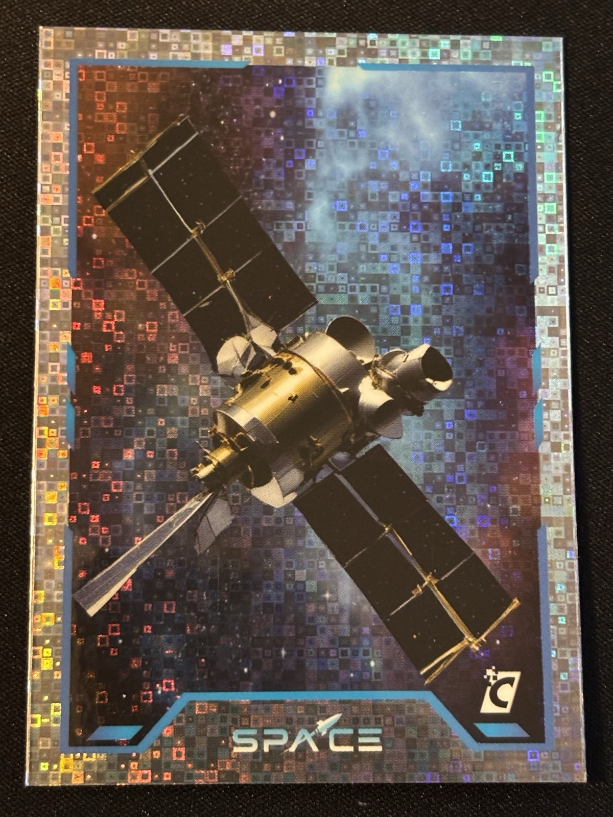 2025 Cardsmiths Space Galactic Matrix Holo Foil #11 Satellites