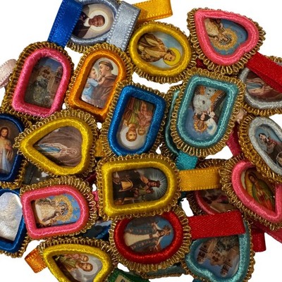 Set of 4 Embroidered Detente con Santo   Mini Shrine Folk Art Devotionals