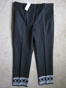 dart cigarette pants Arts & Science so you can move with ease without sacrificing shape or style Arts & Science | Hem