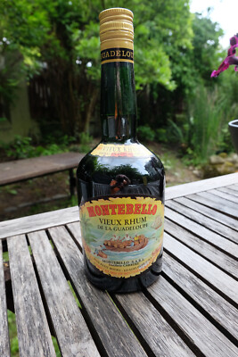 RHUM MONTEBELLO 1984 VIEUX DE LA GUADELOUPE   Rarität   EU-Versand  