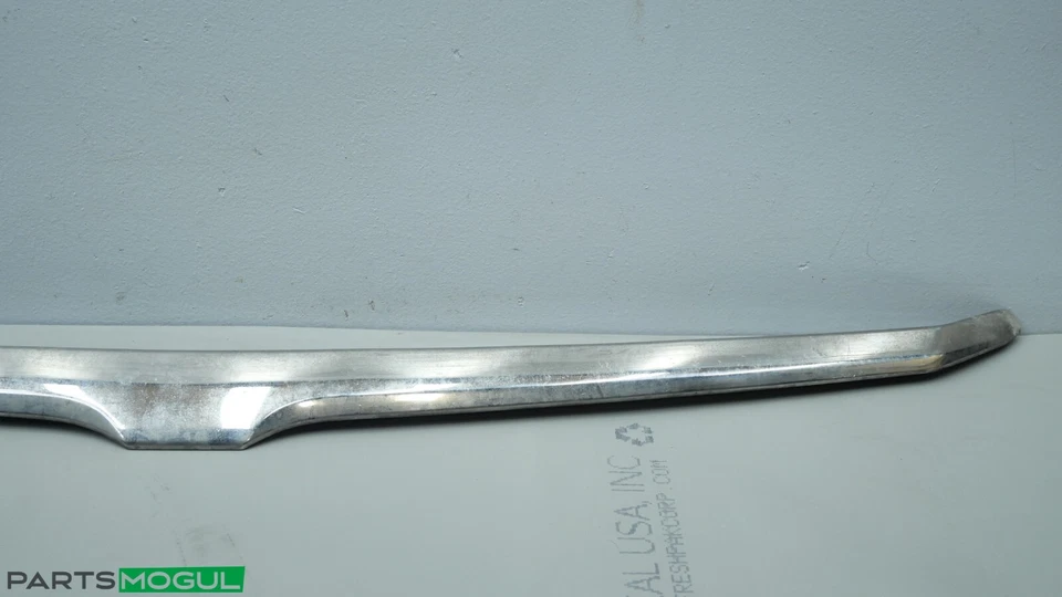 Hyundai Equus 2014 capó delantero moldura cromada OEM Foto 3 de 4