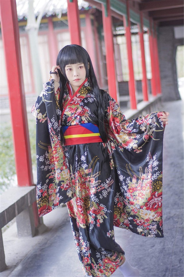 Traditional Japanese Kimono Cherry Kimono Anime Cosplay Costume Lolita