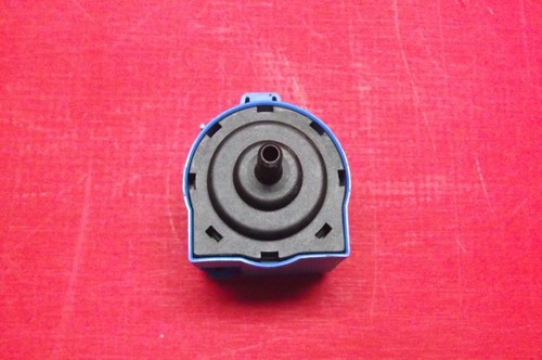 Waschmaschine HOTPOINT HSTB621P UK.M Druckschalter