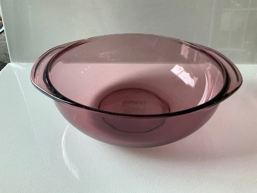 Vintage PYREX 024 Amethyst PURPLE Glass 2 Quart CASSEROLE W/O Lid