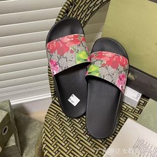 Womens Classic Slip On Clogs Sandals Slippers Flowers Flat Non-slip Slippers