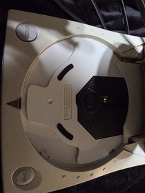 SEGA Dreamcast Console  With Games, Powers On But Doesn't Spin The CD