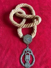 INDEPENDENT ORDER OF ODD FELLOWS IOOF FLT MEDAL BADGE on ROPE HOLY BIBLE      RN