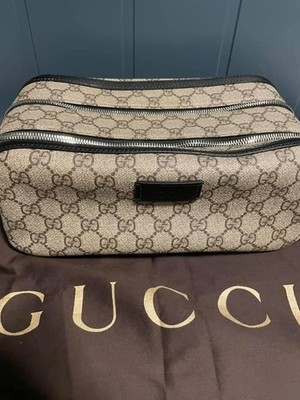 GUCCI ケース Soft GG Supreme Ophidia Toiletry Case | GUCCI® CA