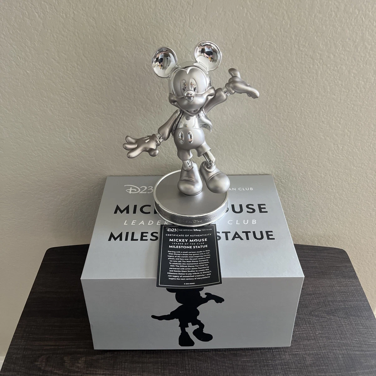 Mickey Mouse Statue In Disney Limited Edition Collectibles (1968
