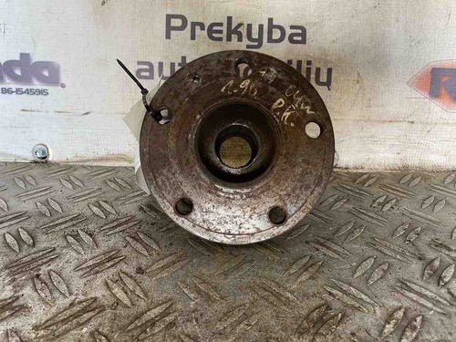 AUDI A3 Sportback 8PA Radlager vorne links 1.90 Diesel 77kw 2004 31584669