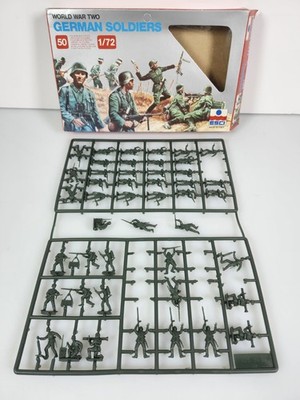WW2 ESCI German Soldiers Military Figure Model Kit 1:72 Vintage #201