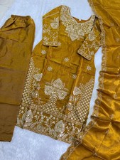 Pakistani Designer Georgette fully embroidered Sequence Work salwar kameez