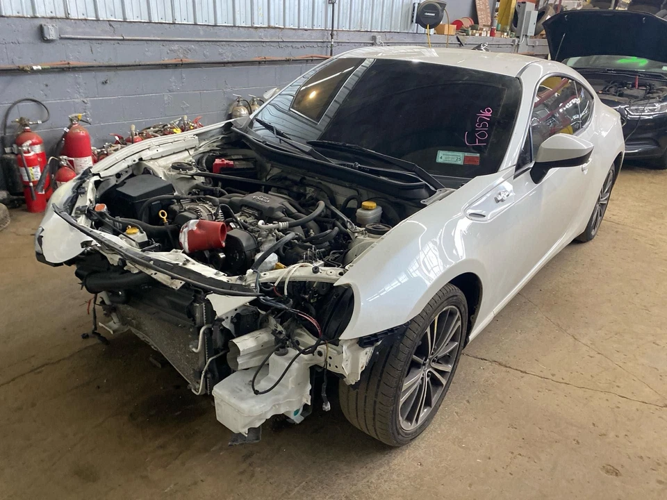 Used Rack and Pinion Assembly fits: 2014 Scion FR-S power rack and pinion Grade - Изображение 3 из 4