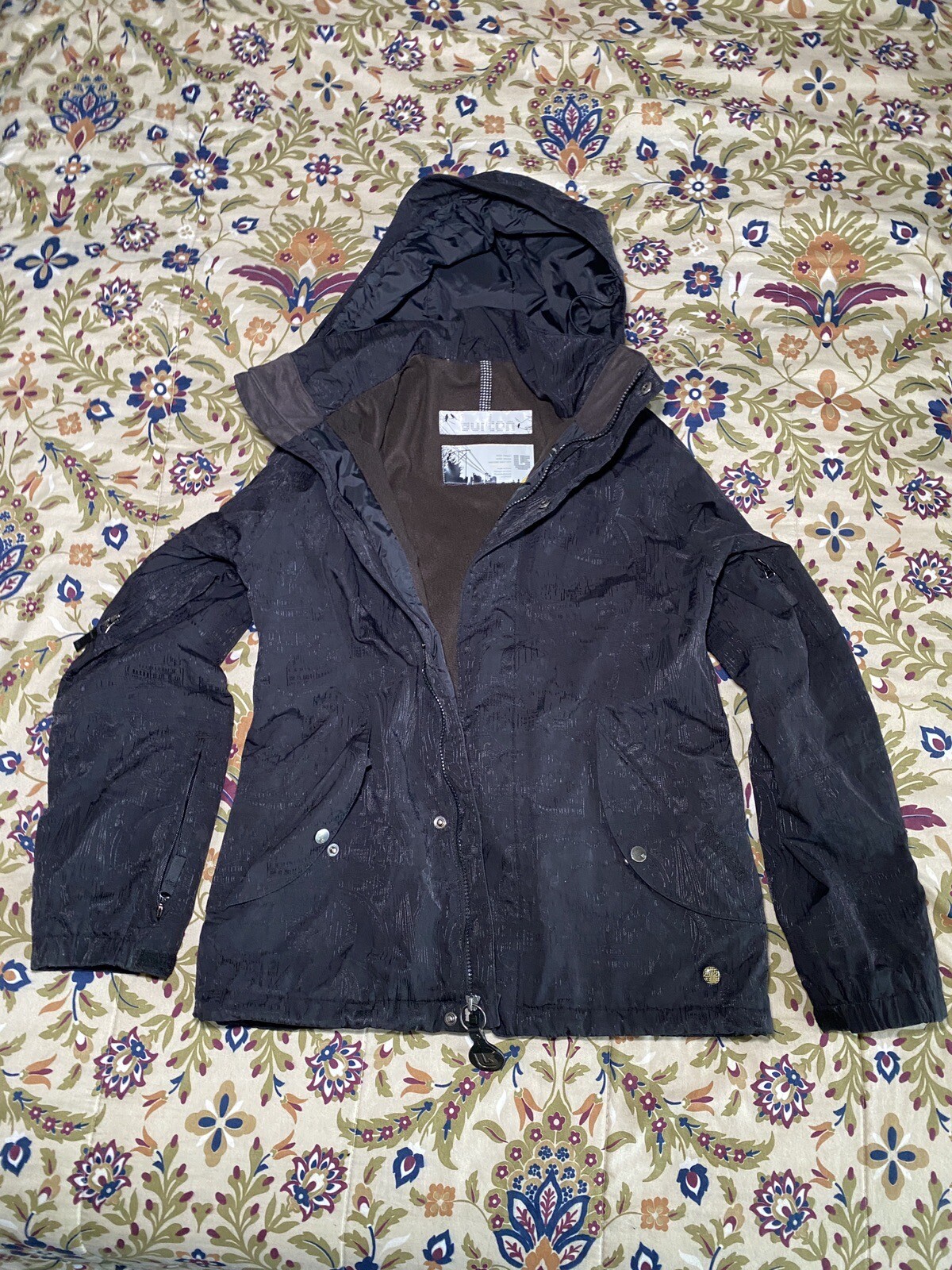 Burton Women’s Black Henna Snowboard Jacket Size M Zip Button Zipper