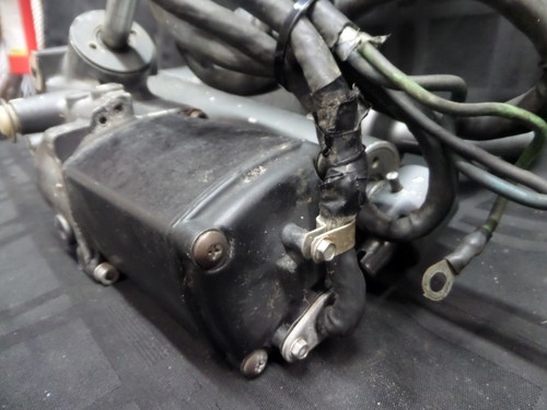 1986 MARINER 60HP 3CYL POWER TRIM ASSY 99659A47 3-RAM 3-WIRE OUTBOARD BOAT MOTOR - Foto 4 di 13
