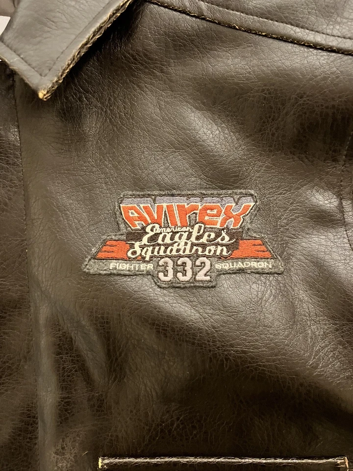 Chaqueta Avirex American Eagle Squadron Cuero Polivinilo Aviador Talla 5 Usada en Excelente Condición Foto 2 de 4