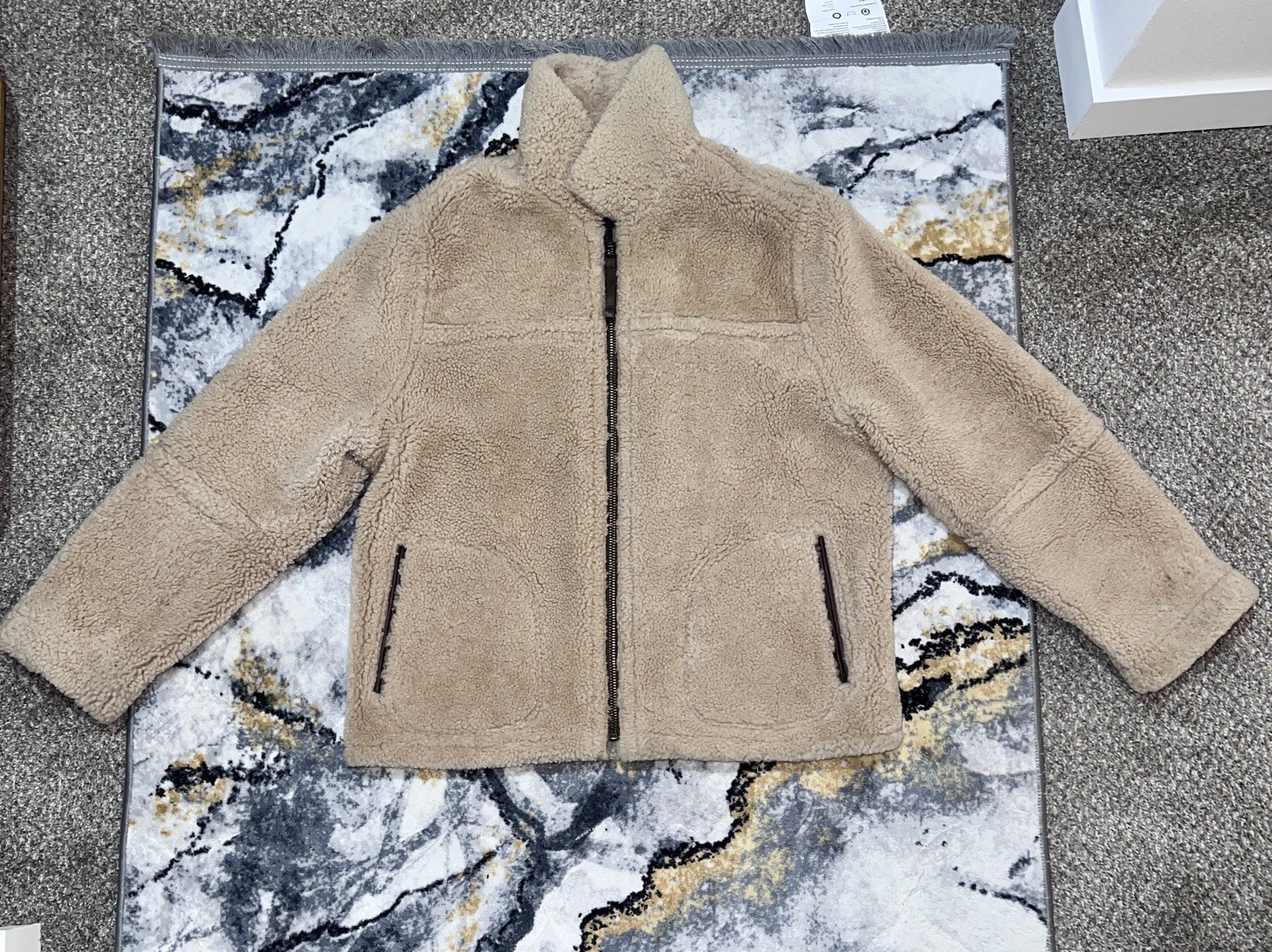 Vince Authentic Reversible Men's Shearling Coat Jacket Size L $1,695 Beige