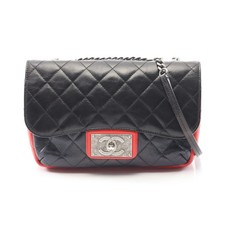 CHANEL Matelassé Tricolor Chain Shoulder Bag Leather Black Navy Red #RC1237