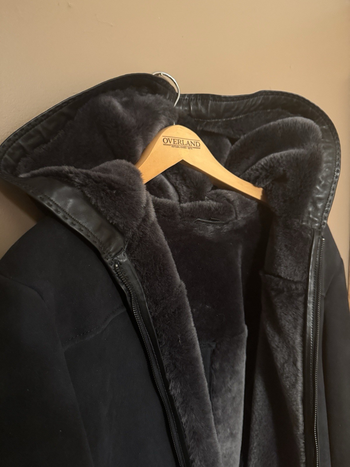 Overland Luke Hooded Merino Sheepskin Jacket Coat Black Briesa Mens Sz 46 NICE! image 5