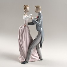 Lladro "Anniversary Waltz" 1372 No Box - Couple Dancing Retired