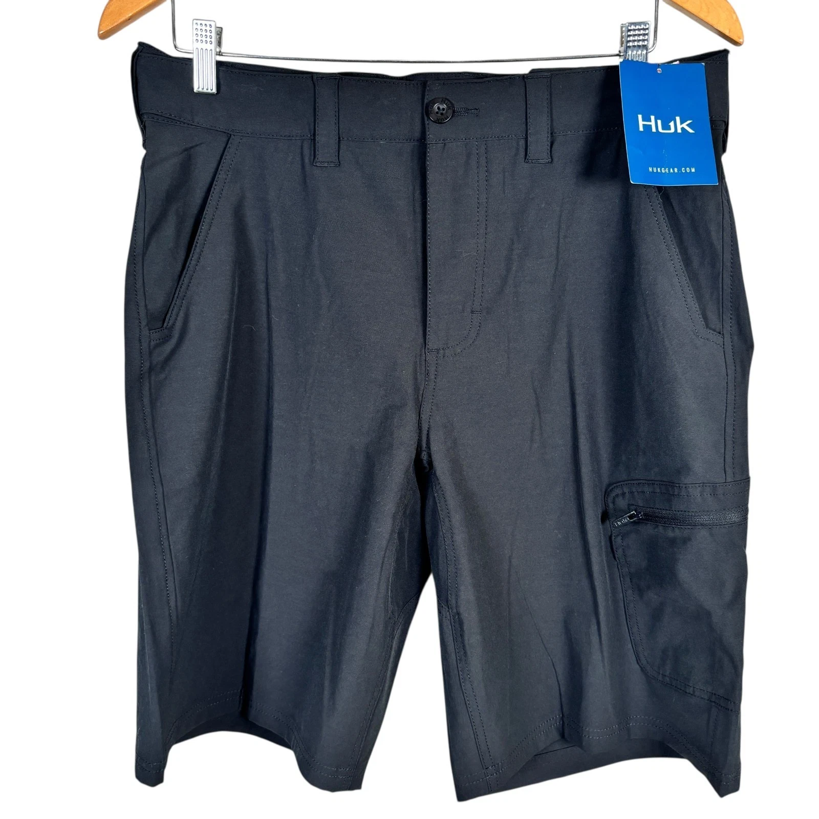 NEW Huk Next Level 10.5 Cargo Shorts Fishing Vented Stretch Mens Small Black $65