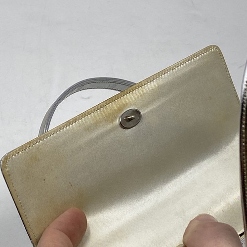 vintage manom hand Bag Made In italy Silver Tome 2 Strap Snap Clutch - Picture 15 of 20