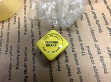 Nos Berg Yellow Parking Brake 1/4 x 20 Threaded Control Knob