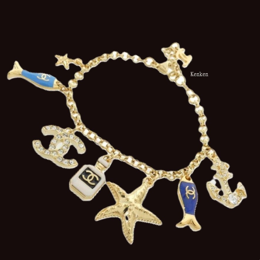 CHANEL Bracelet AUTH Coco Mark CC Gold Tone Logo Vintage GP CHANEL Bracelet AUTH Coco Mark CC Gold Tone Logo Vintage GP