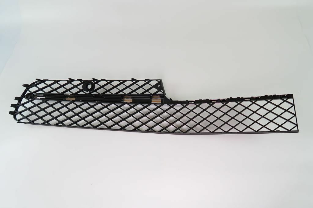 Bentley Continental Flying Spur front bumper grille left side 1003