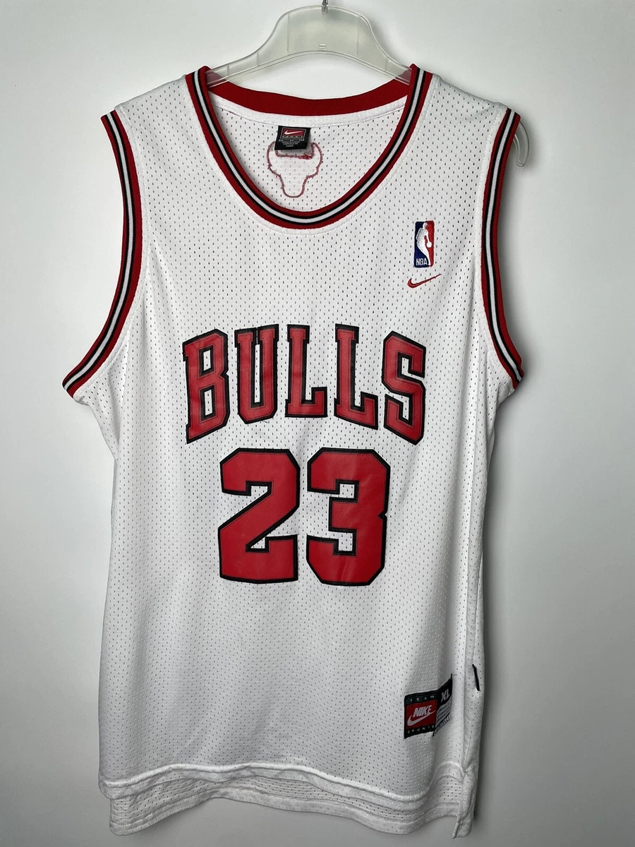 XL NIKE Michael Jordan Jersey  white