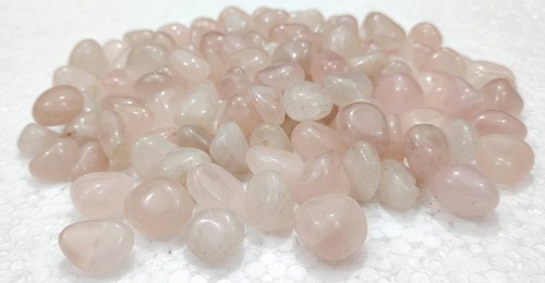 One Rose Quartz Stone Tumbled Natural Stones Decorative Nugget Beautiful Color - Picture 3 of 4