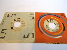 2-45 RPM-7"-WAR-THE CISCO KID-IN YOUR EYES-UNITED ARTIST-UA-XW350-W & UA-XW163-W
