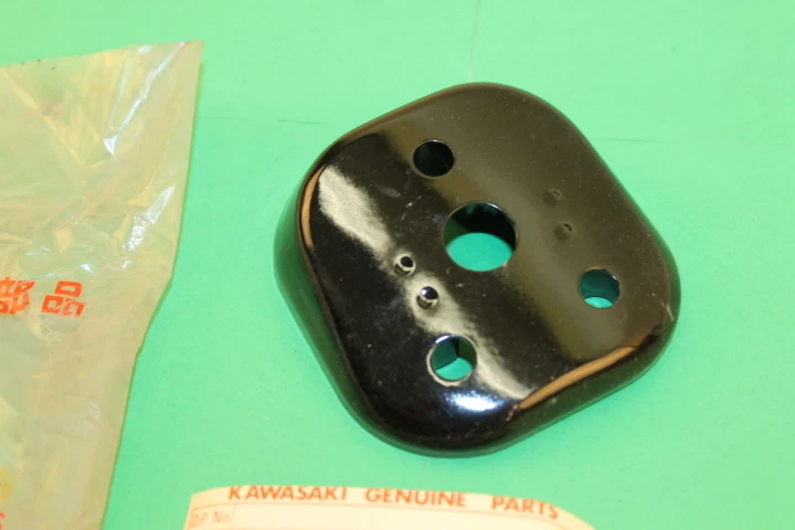 Kawasaki NOS NEW 35031-005 Tail Lamp Light Stay F5 F8 F9 F81M Big Horn 1970-75 - Image 4 of 4