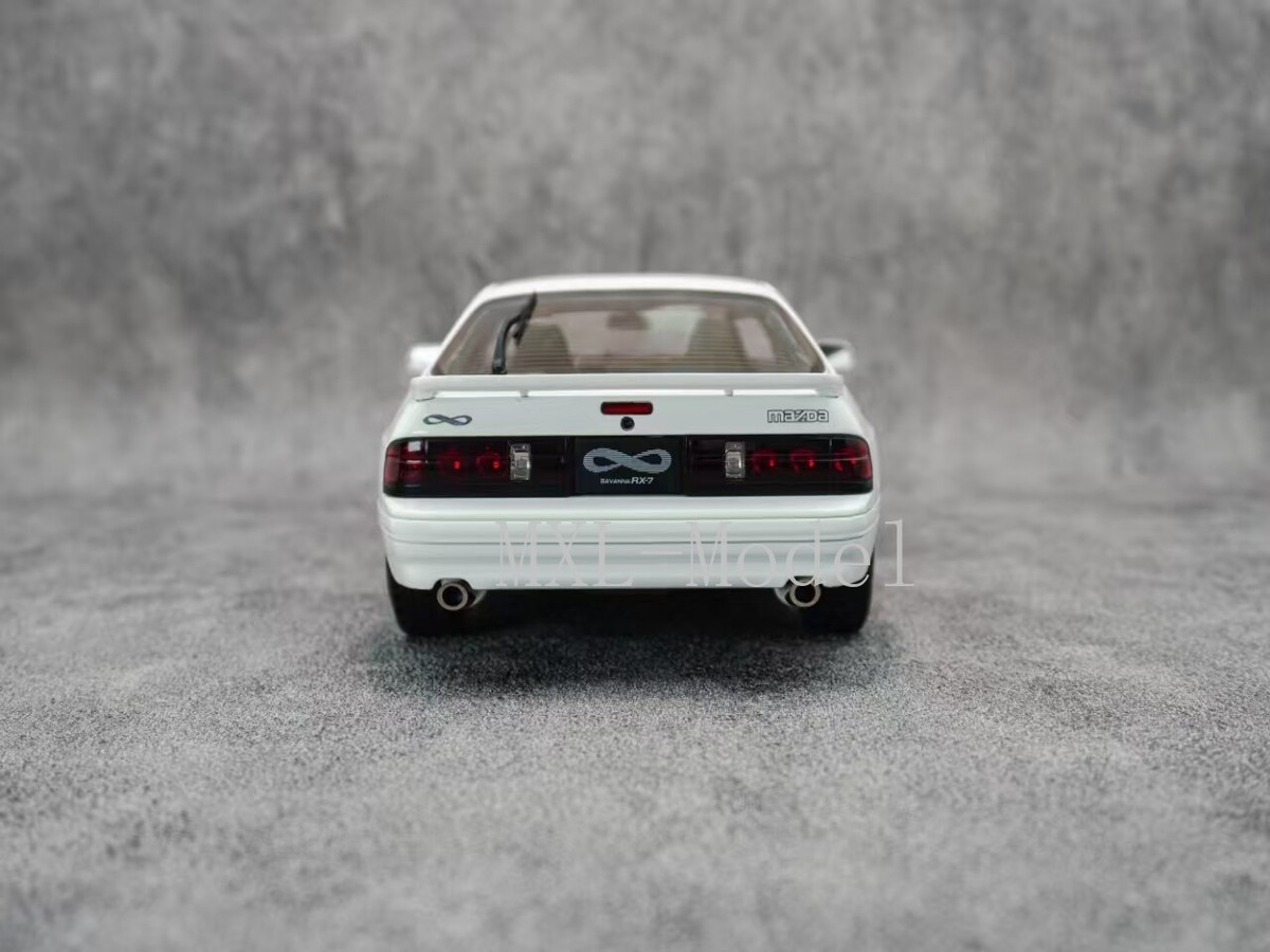 WHELARTダイキャスト 1:18スケール マツダ RX7 FC3S モデル 1:18 Scale WHELART Mazda Savanna RX-7 infini FC3S Metal
