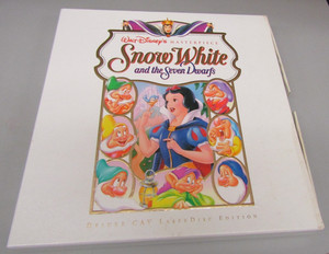 Snow White Disney Masterpiece Deluxe CAV LASERDISC Box Set w/book, lithographs