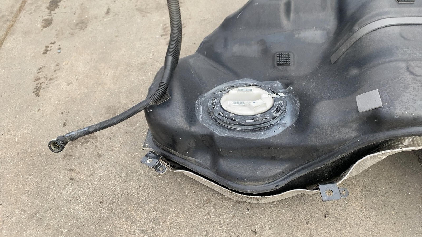 ⭕ 2014-2022 Maserati Ghibli 3.0L Fuel Gas Tank Reservoir Storage Assy 6700382480