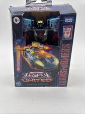 Transformers Legacy United Cybertron Universe Hot Shot Deluxe Class NEW figure
