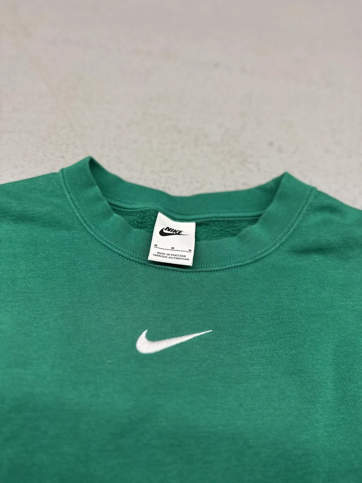 Nike Sudadera Mujer Pequeña Verde Recortada Cuello Redondo Pullover Swoosh Polar Foto 4 de 4