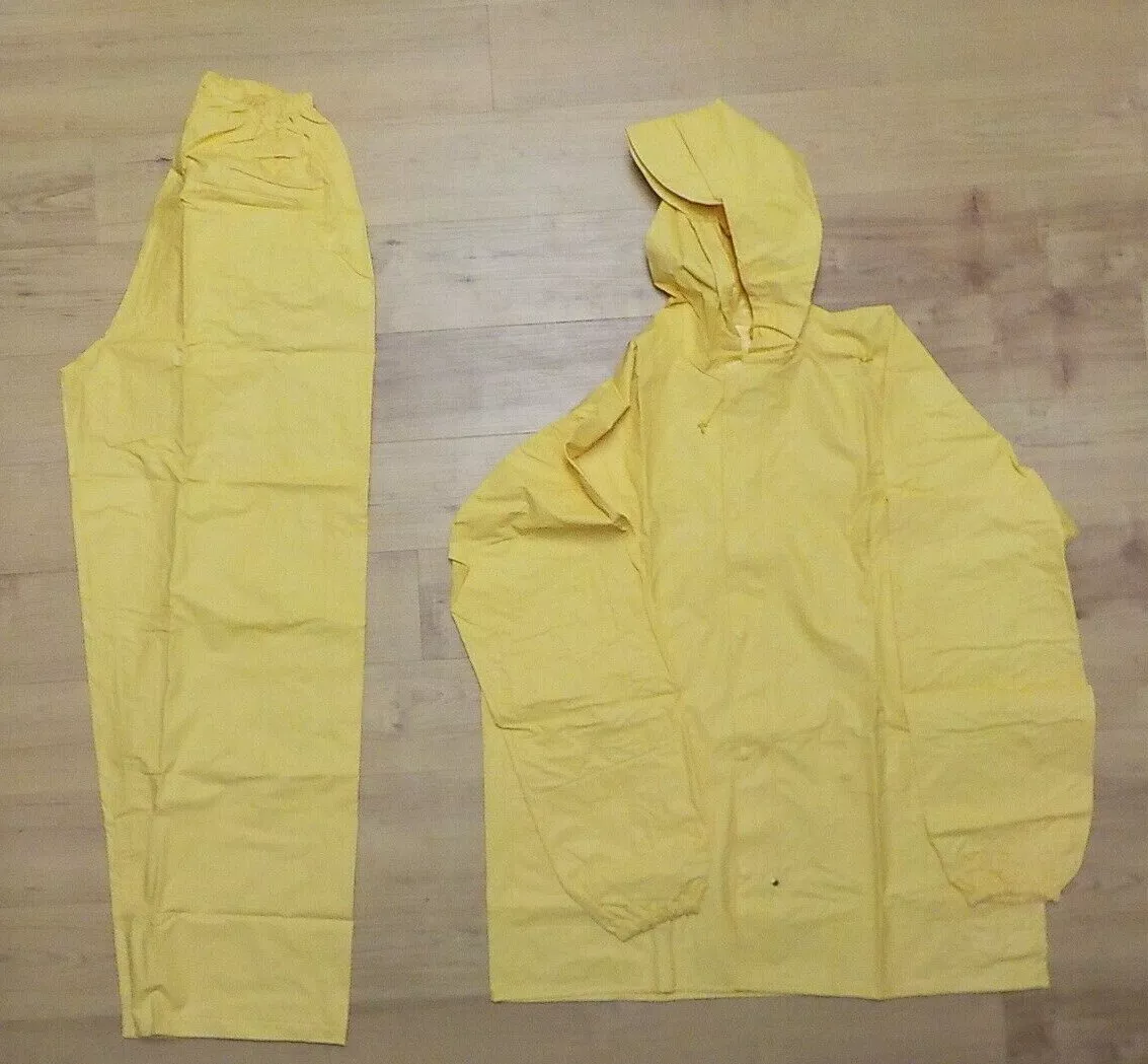 GALYANS Rainwear Hooded Jacket & Pants Fishing Camping Motorcycling Size  Small