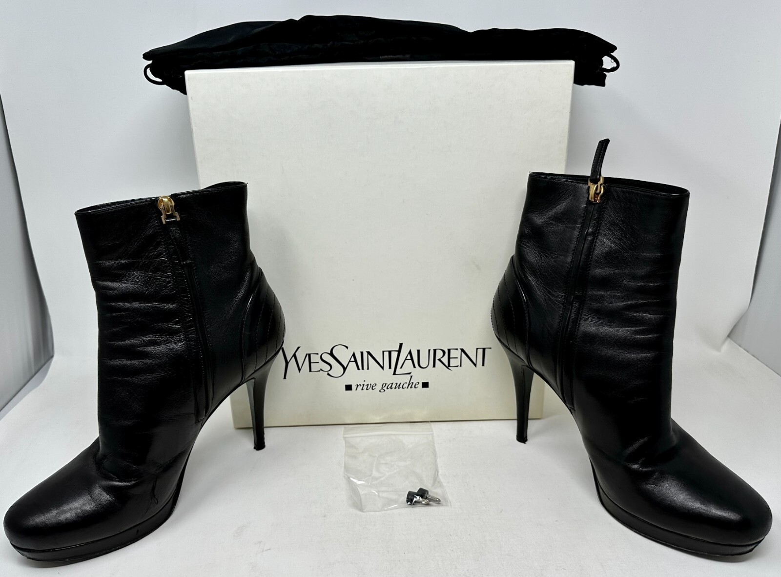 Stivali YSL Yves Saint Laurent neri in pelle tacco alto plateau taglia 39