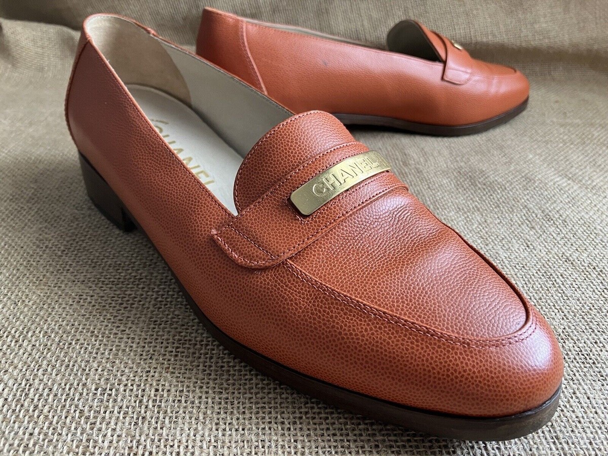 VINTAGE CHANEL Womens Orange Pebble Grain Leather Loafers