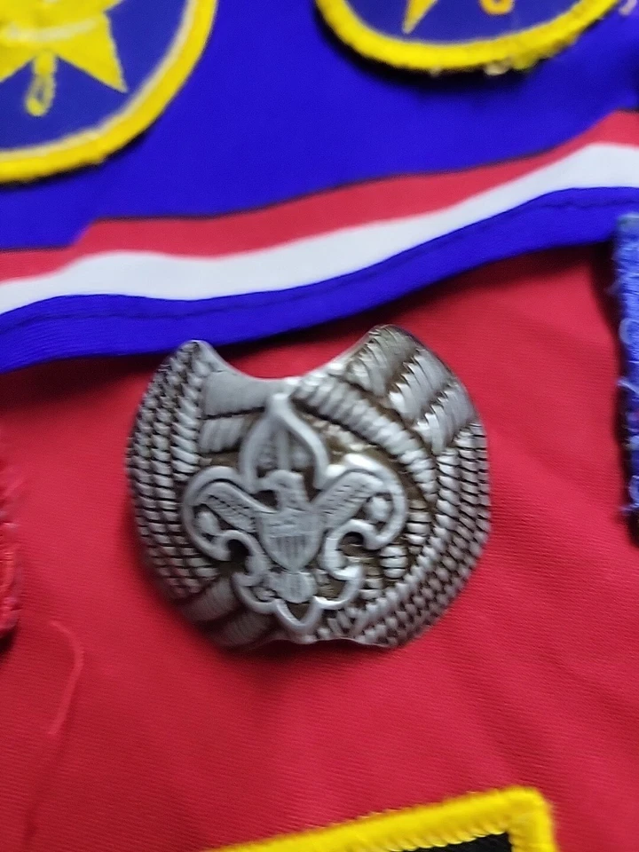Vintage Boy Scouts Of America 2 Neckerchiefs Bandana & 12 Patches, Metal Clip - Image 3 of 4