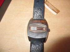 Ungetragene Caravelle by Bulova, Scheibenuhr von 1975, Top Zustand