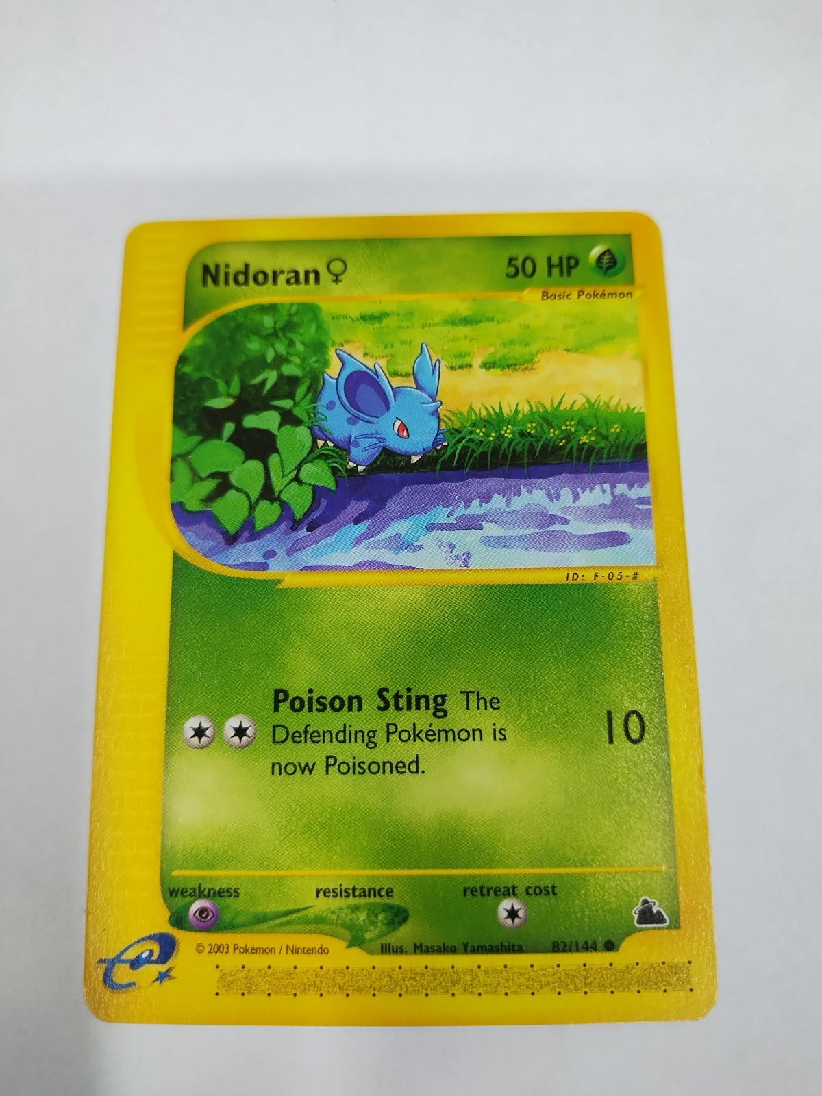 MINT Pokémon TCG Nidoran F Skyridge 82/144 Regular Common Cute