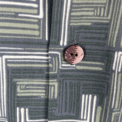 Tommy Bahama Shirt Mens Size L Silk Island Zone Beach Vacation Travel Career - Picture 3 of 8