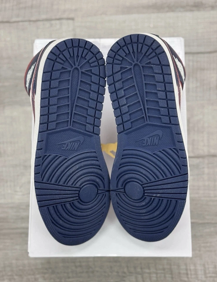 Talla 11W/9.5M - Air Jordan 1 SE 2022 Mid USA W Foto 4 de 4