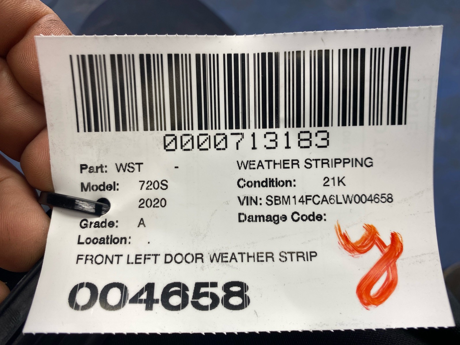 2018-2023 MCLAREN 720S FRONT LEFT DOOR WEATHER STRIP STRIPPING SEAL RUBBER OEM